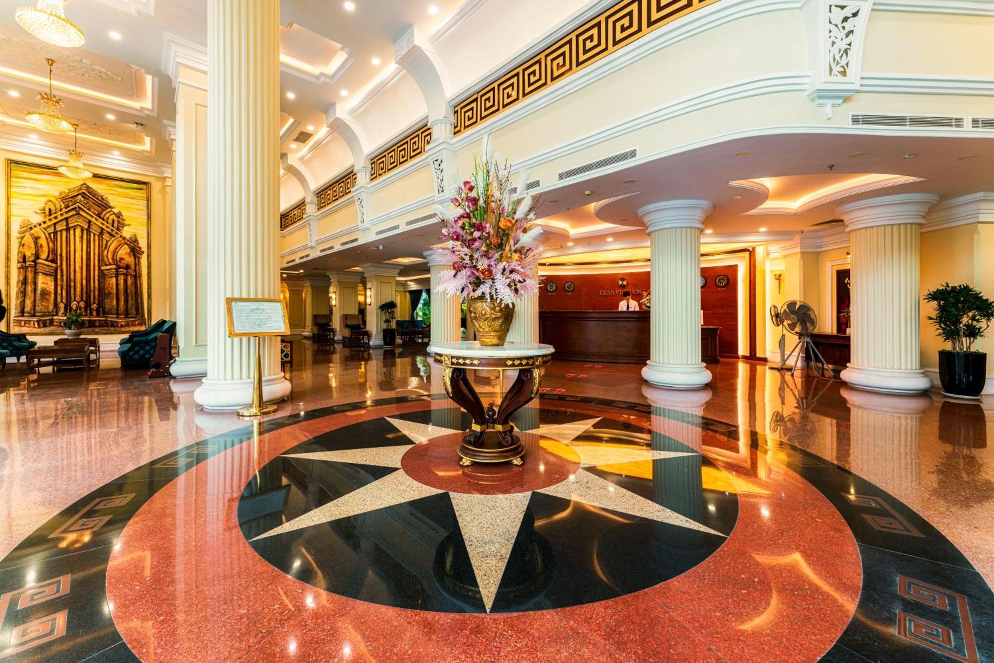 Tran Vien Dong Hotel Нячанг Екстер'єр фото
