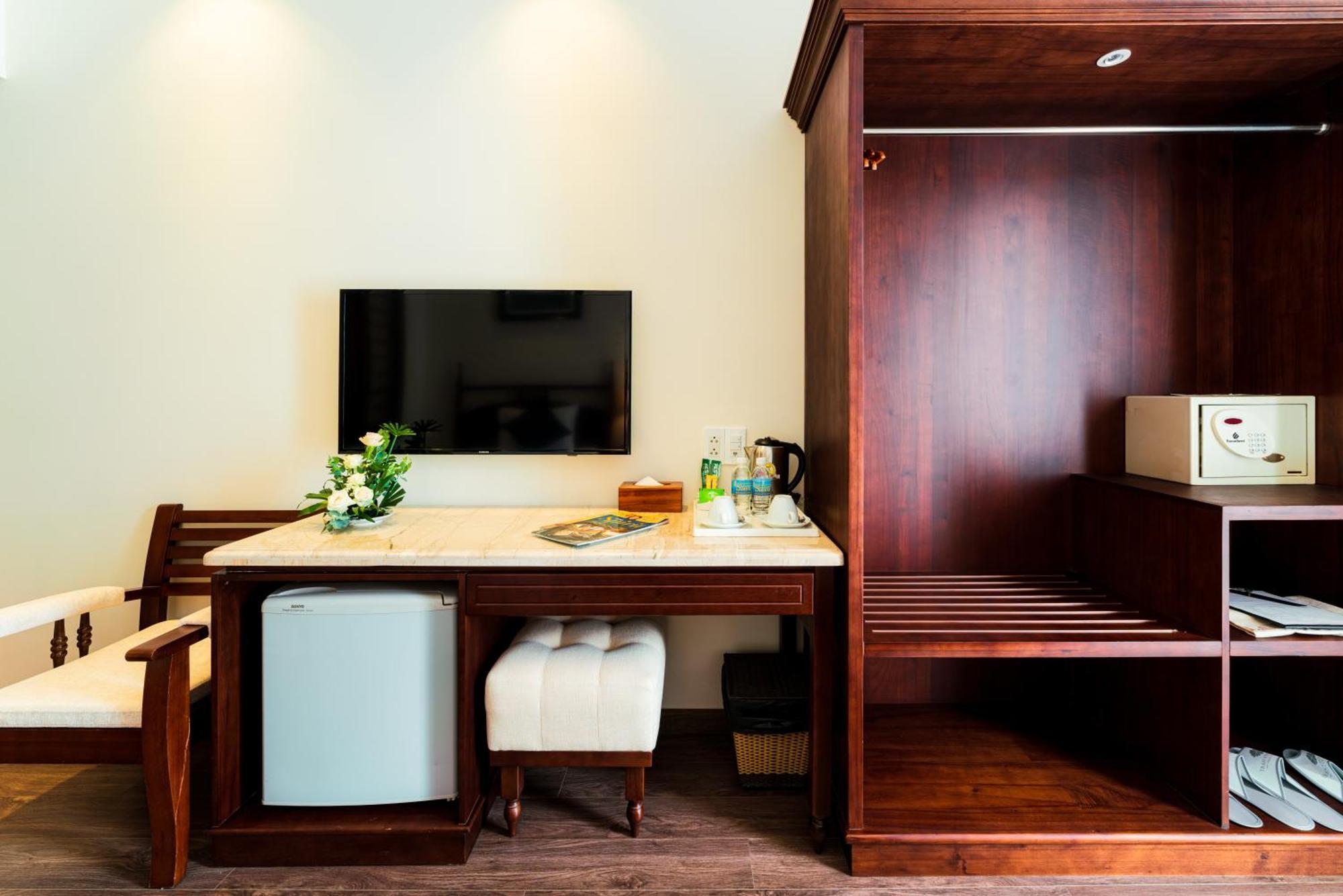 Tran Vien Dong Hotel Нячанг Екстер'єр фото