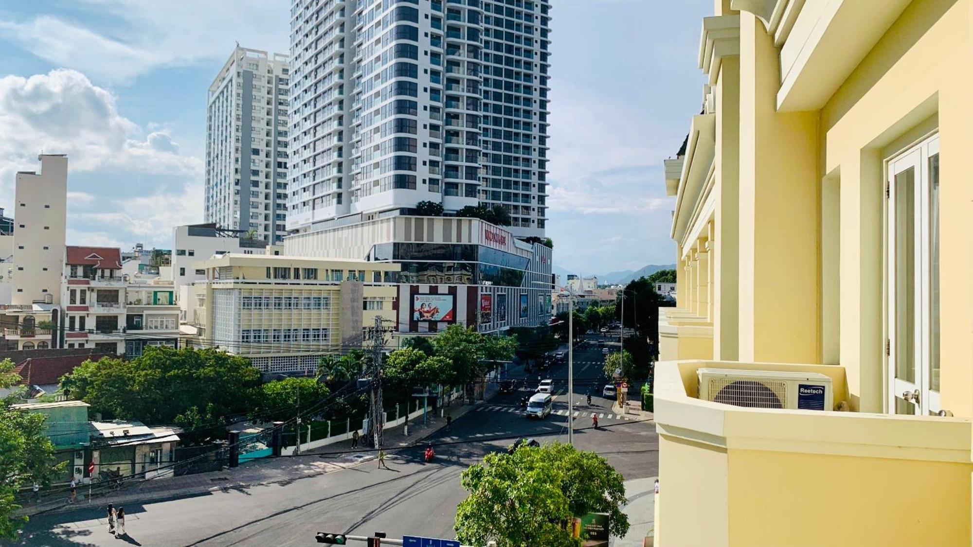 Tran Vien Dong Hotel Нячанг Екстер'єр фото